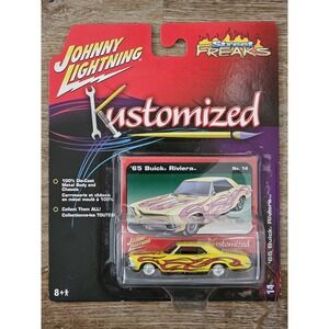 Johnny Lightning 1965 Buick Riviera Street Freaks Kustomized Diecast 1:64 Yellow